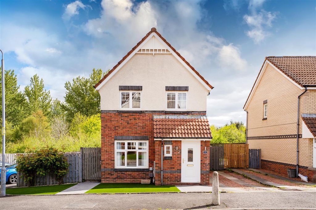 Property photo 1 of 32 12Sidlaw-29.Jpg