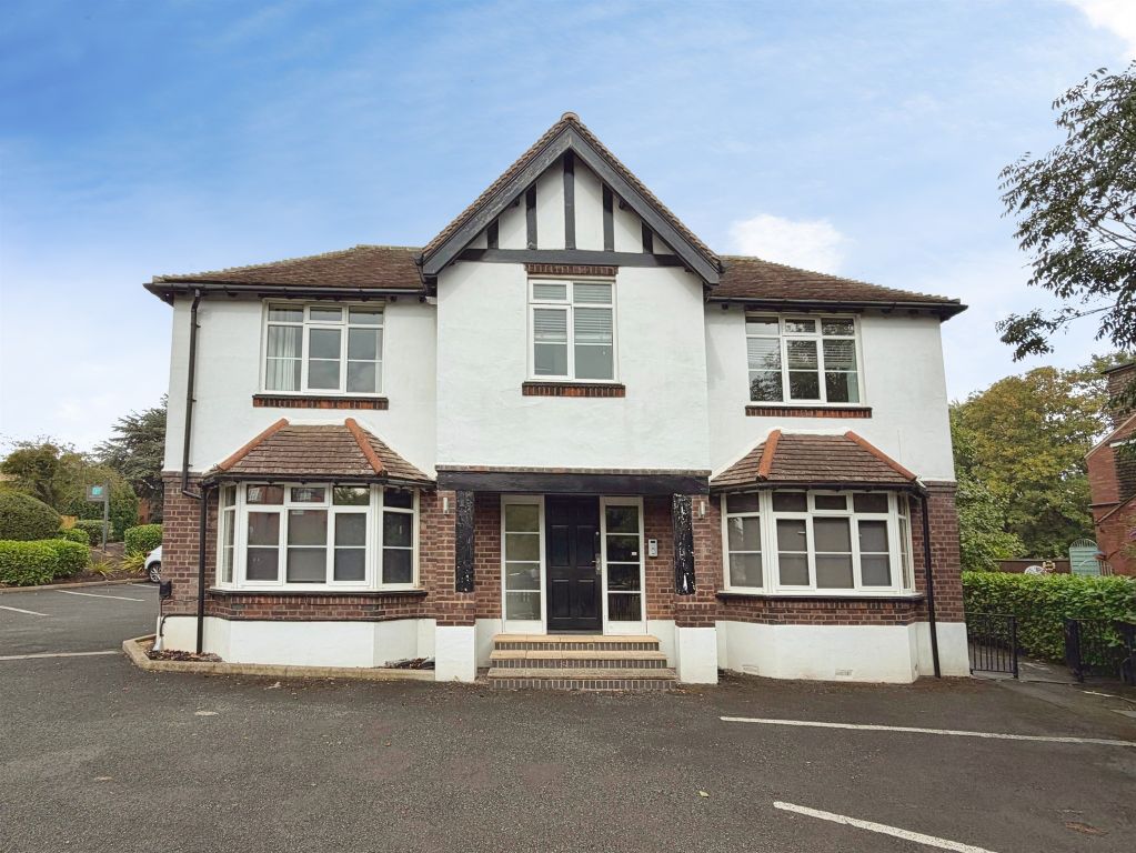 Property photo 1 of 15