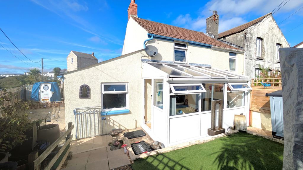 Property photo 1 of 24 Fe