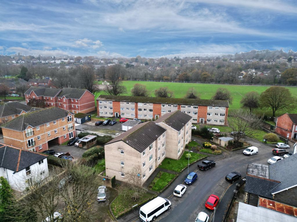 Property photo 2 of 19