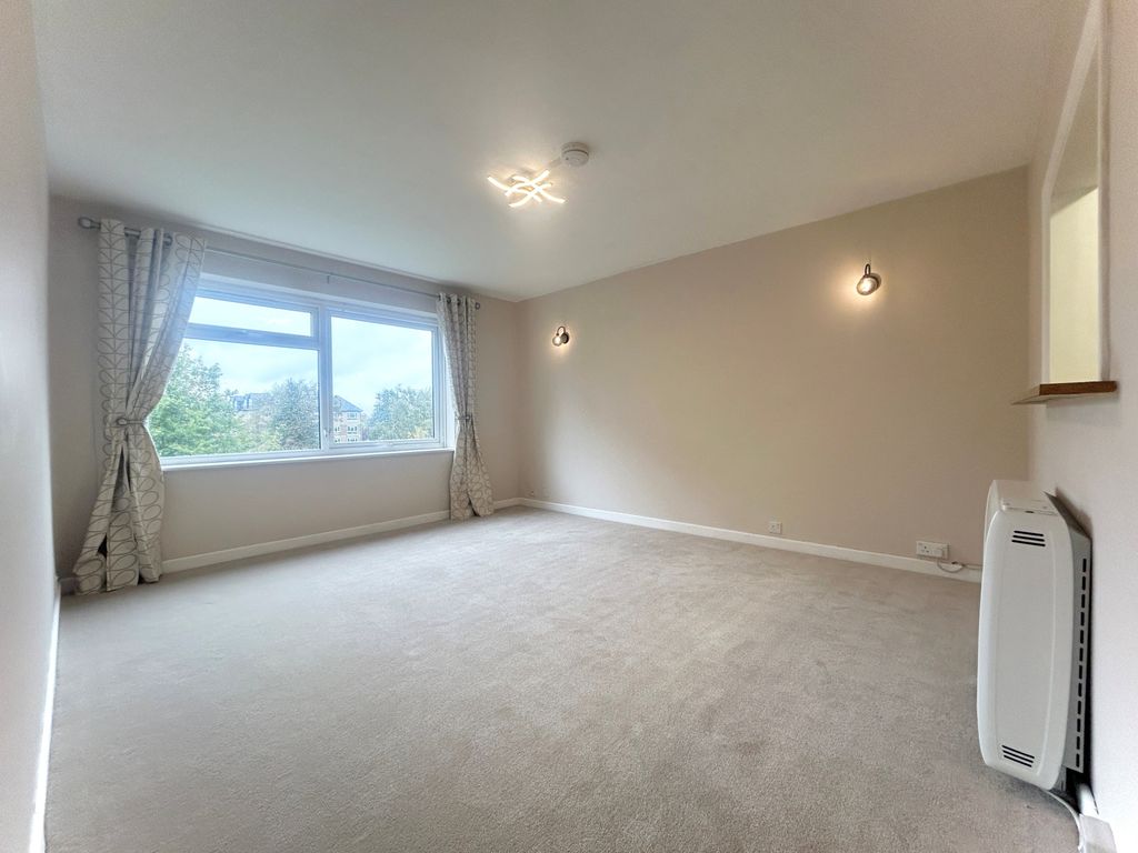 Property photo 1 of 10 1 Bedroom Flat For Rent