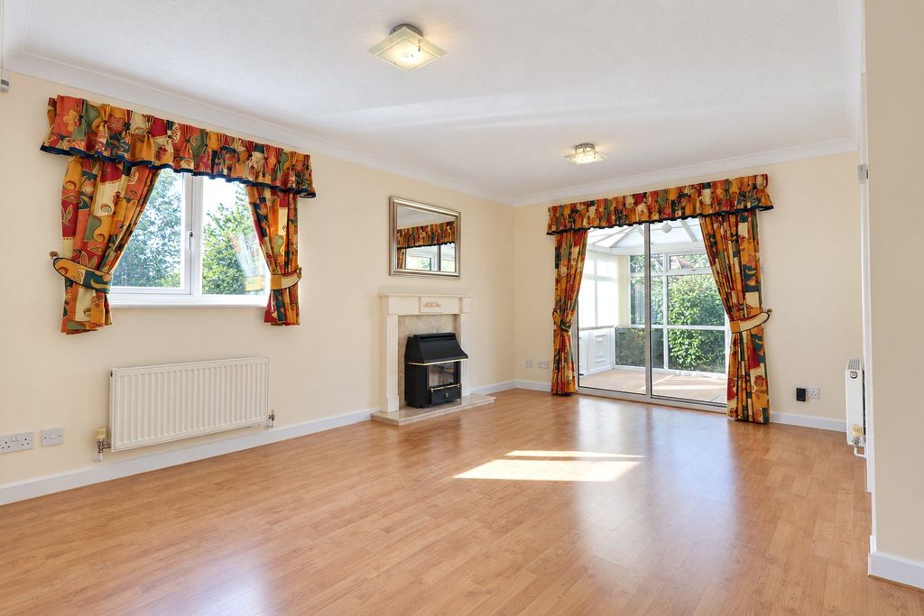 Property photo 3 of 16 Picture No. 39