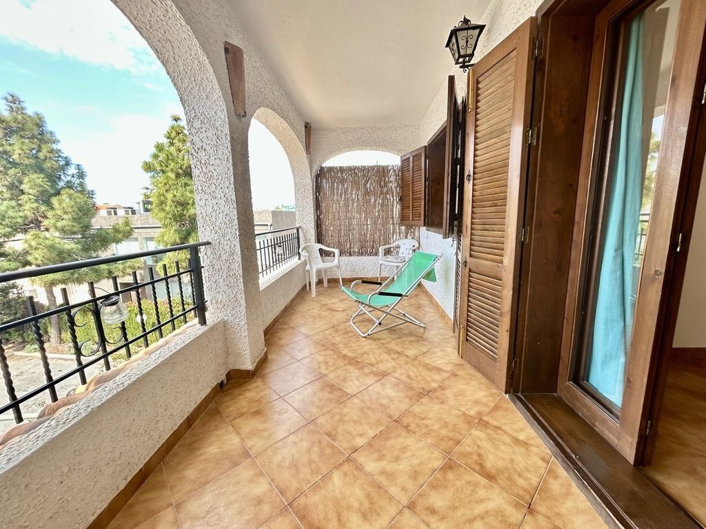 Property photo 2 of 30