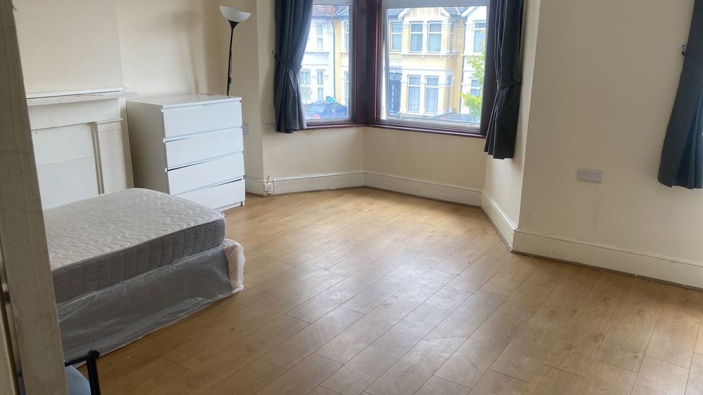 Property photo 2 of 2