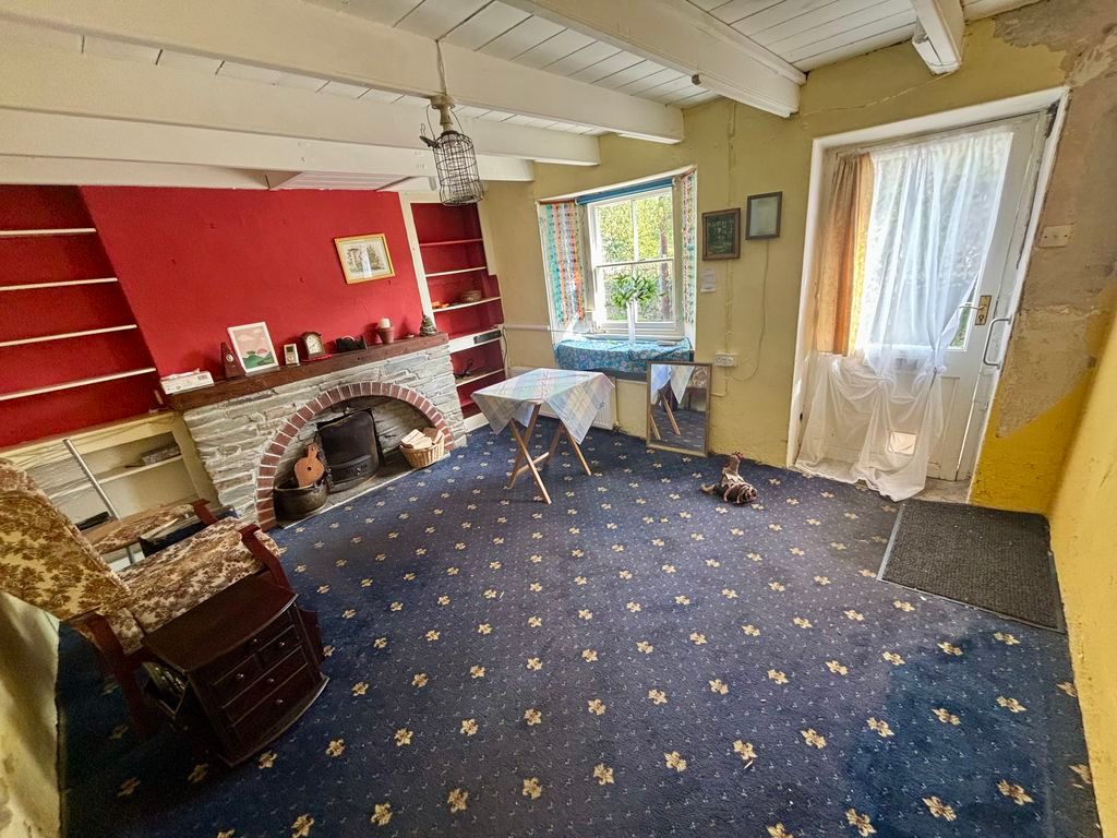Property photo 3 of 17 Photo 3