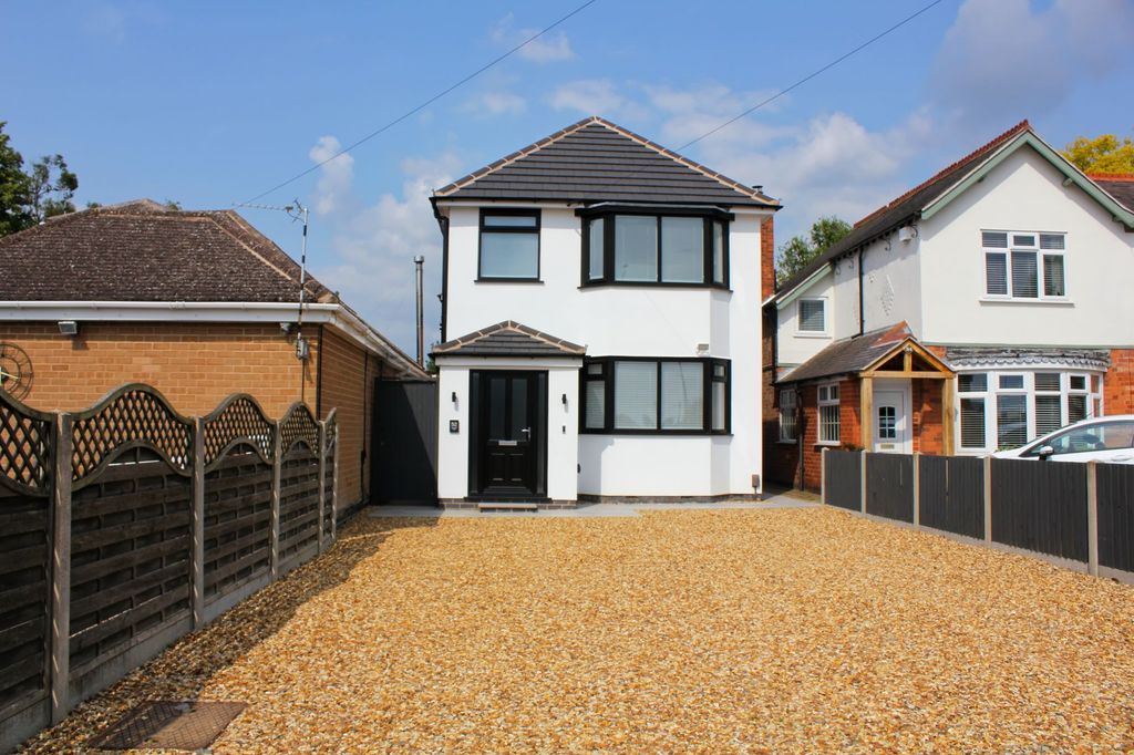 Property photo 2 of 23