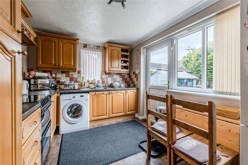 Property photo 3 of 11 Picture No. 07