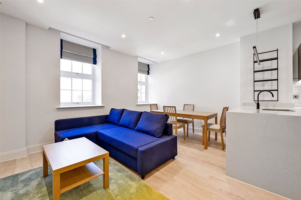 Property photo 3 of 17 Reception Room