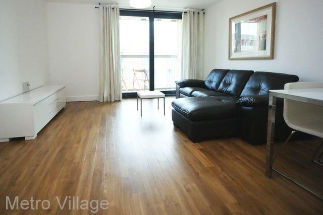 Property photo 3 of 8 Photo4