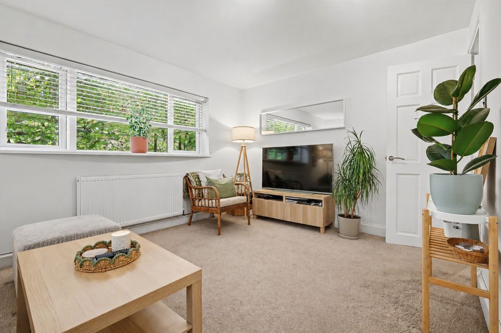 Property photo 2 of 9 5118253