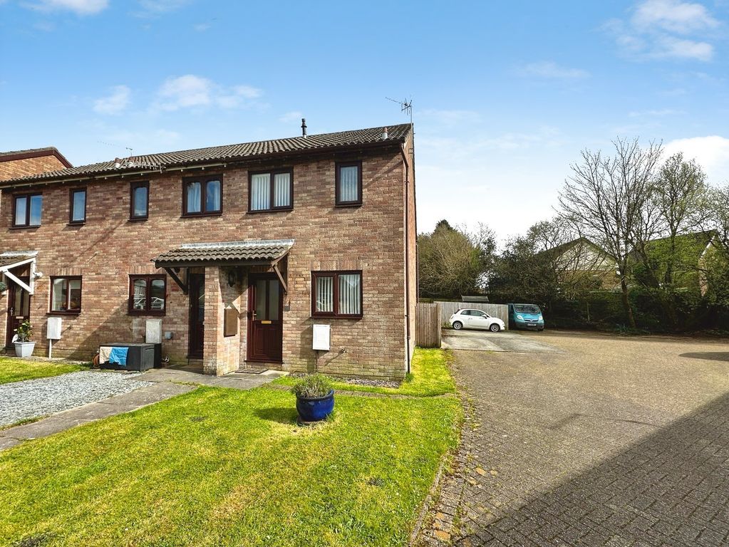 Property photo 1 of 8