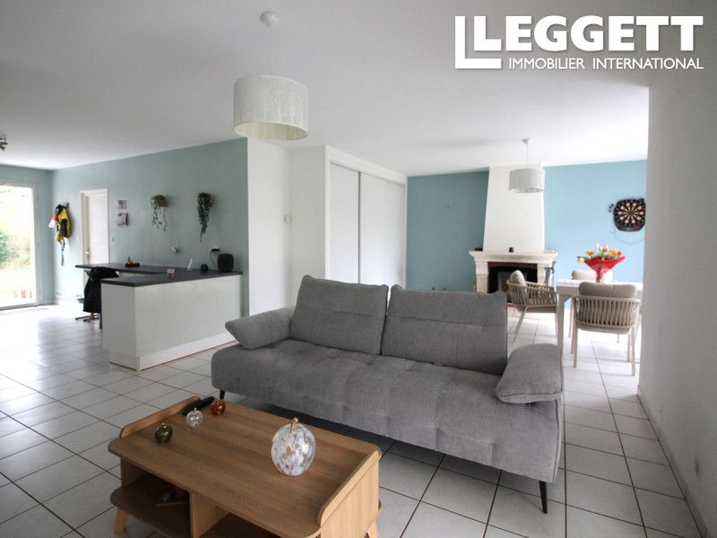 Property photo 3 of 10