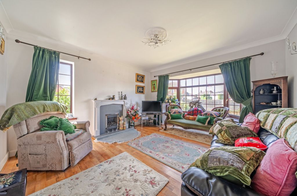 Property photo 2 of 22 1466631-4-6A2820Dcd7612
