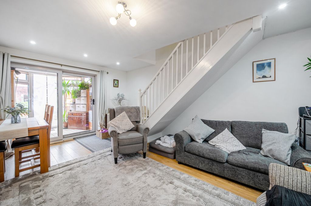 Property photo 2 of 14 1335762-8-68948148628Ff