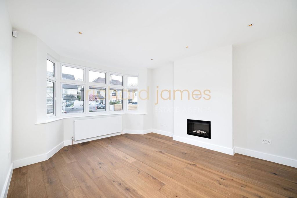 Property photo 2 of 20 W03.Jpg