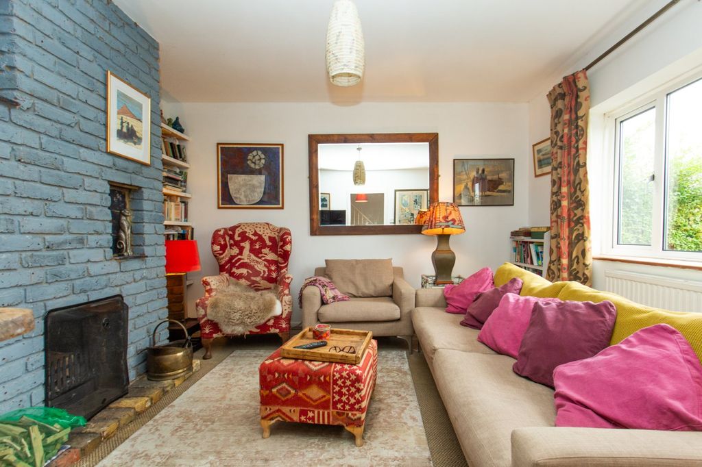 Property photo 2 of 15 Picture 2