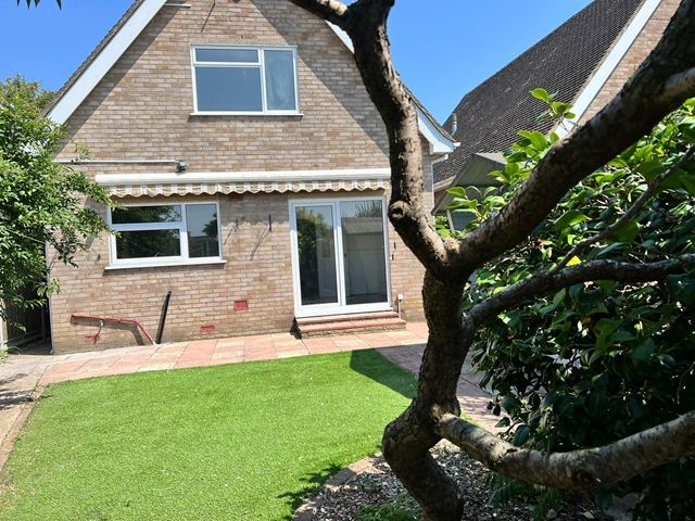 Property photo 2 of 16
