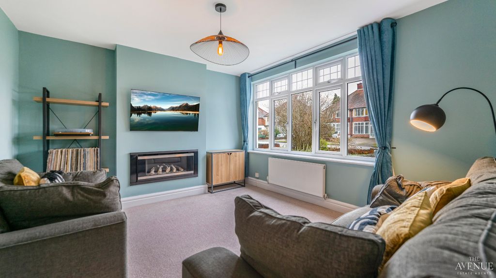 Property photo 3 of 29 4829927