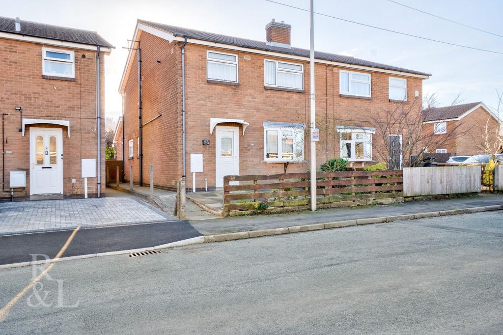 Property photo 1 of 23 29 Elm Grove+ (3).Jpg