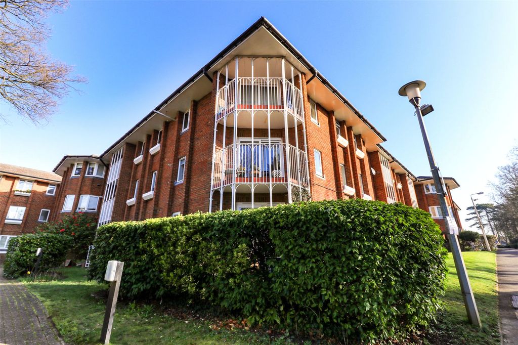 Property photo 1 of 16 Picture No. 25