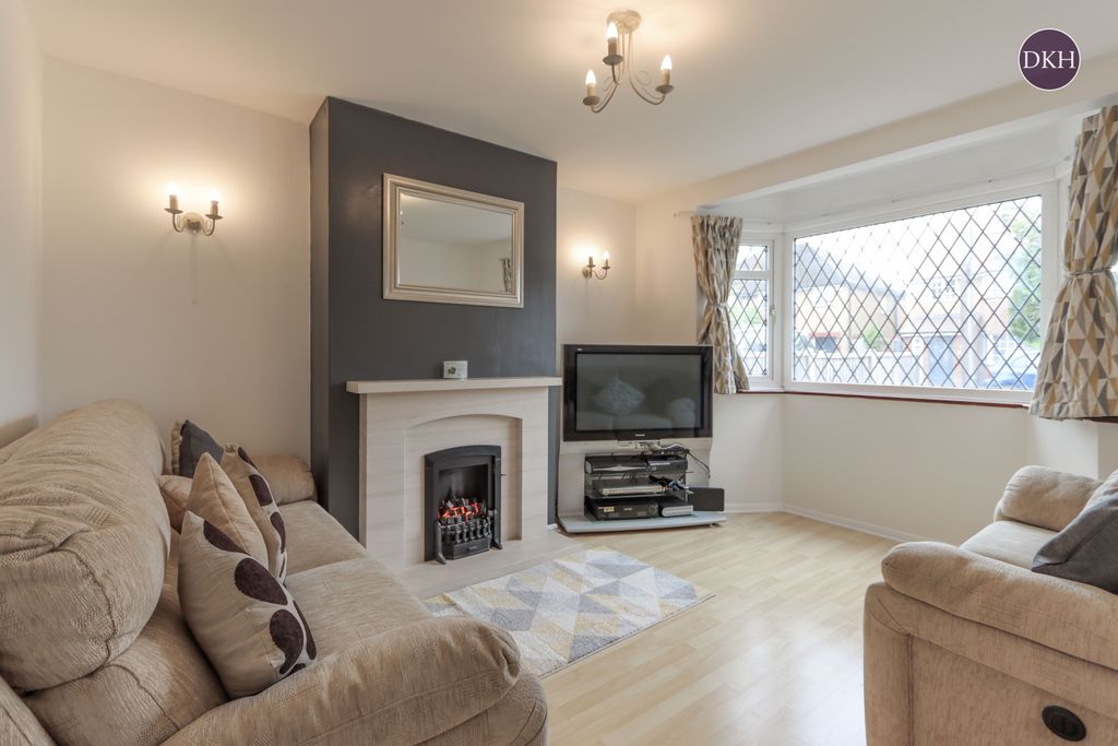 Property photo 3 of 17 Picture No. 09