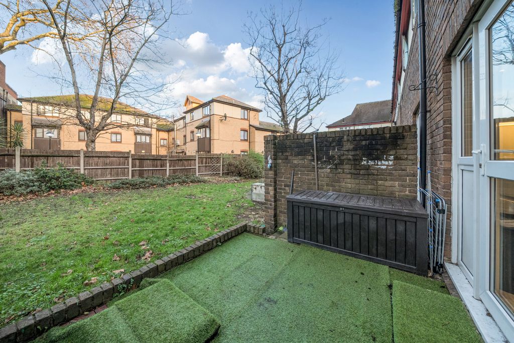 Property photo 3 of 15 Patio