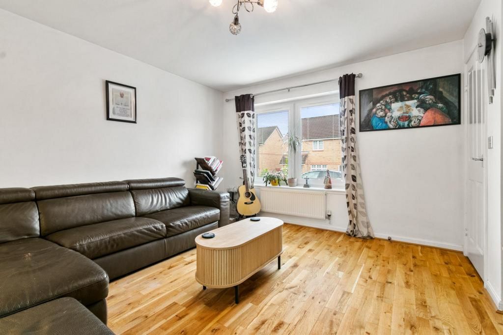 Property photo 2 of 24