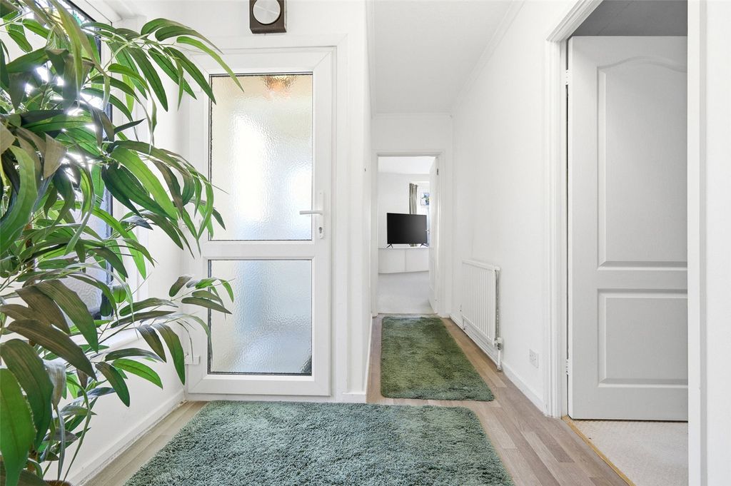 Property photo 3 of 15 Picture No. 10