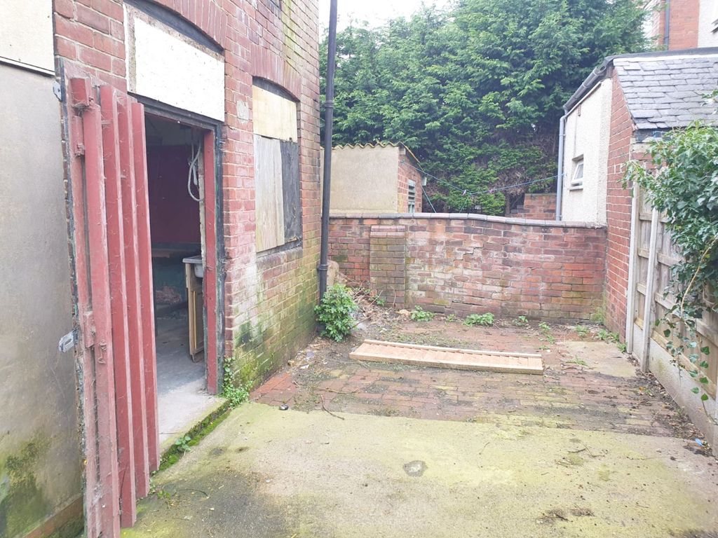 Property photo 3 of 8