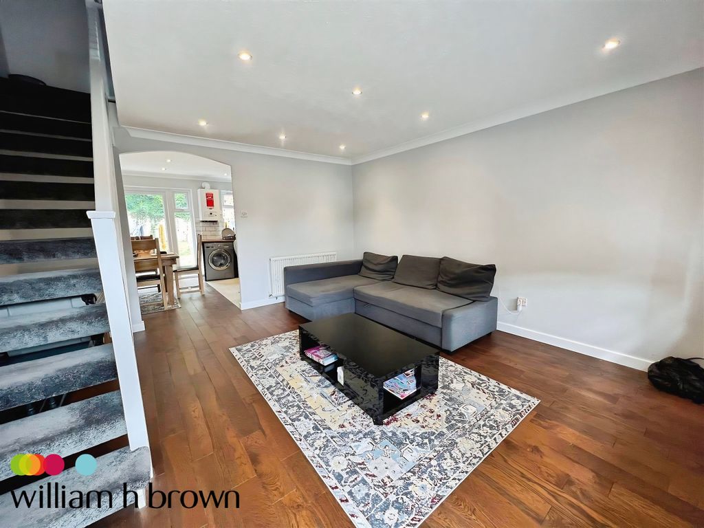 Property photo 2 of 15 Image