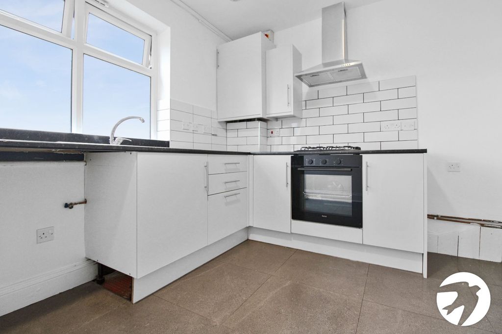 Property photo 1 of 7 Picture No. 08