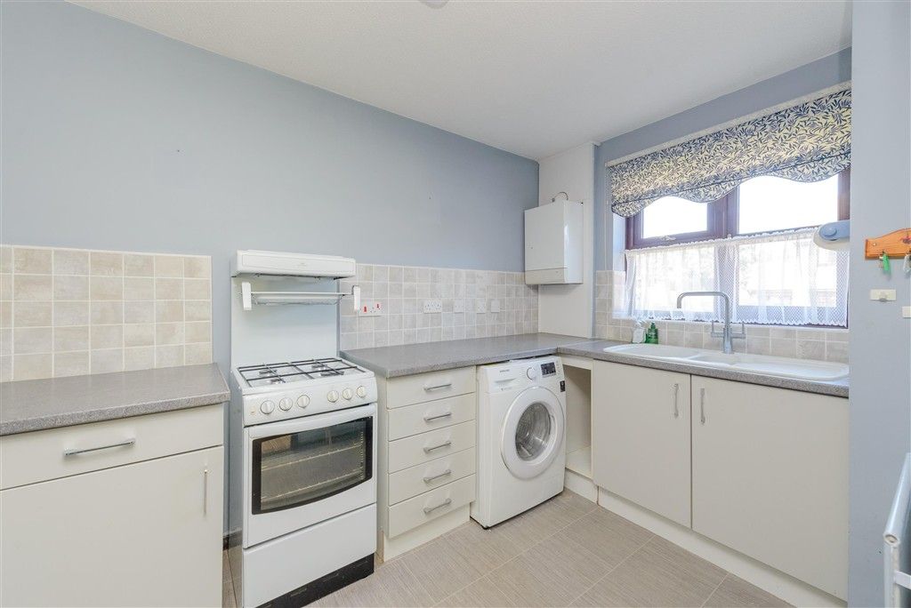 Property photo 3 of 13 Kitchen