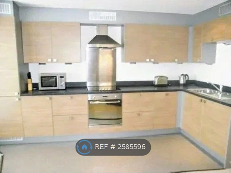 Property photo 3 of 14