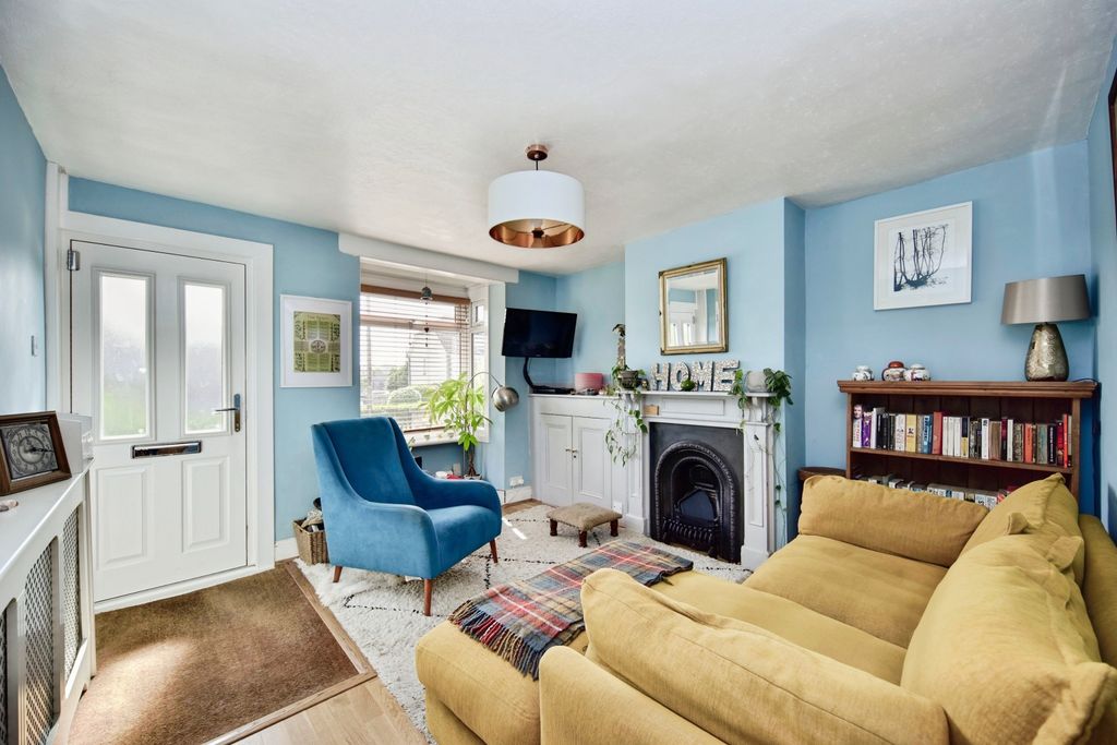 Property photo 2 of 15