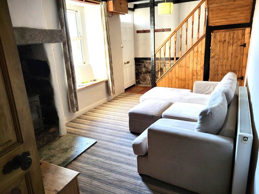 Property photo 2 of 13