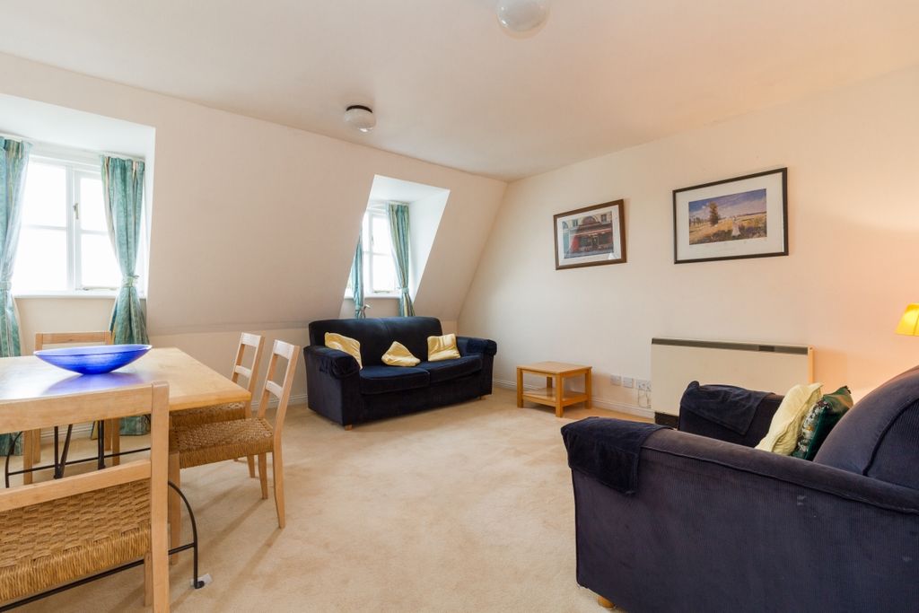 Property photo 2 of 8 16226
