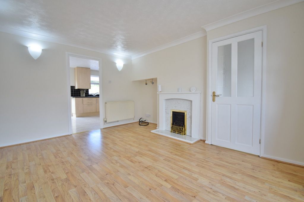 Property photo 3 of 15