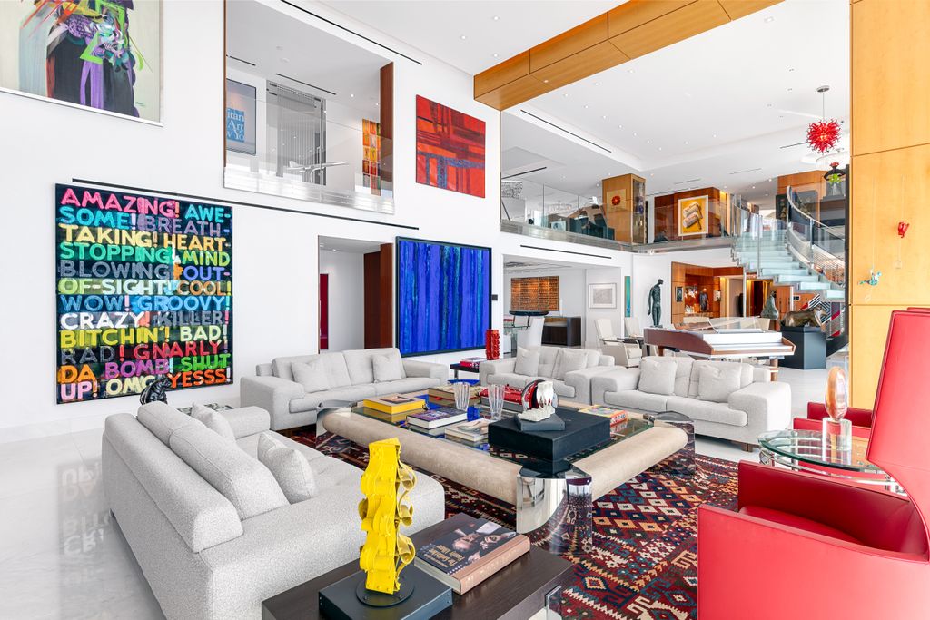 Property photo 3 of 78