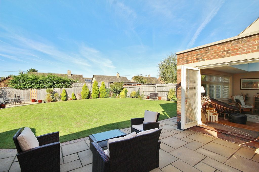 Property photo 3 of 30