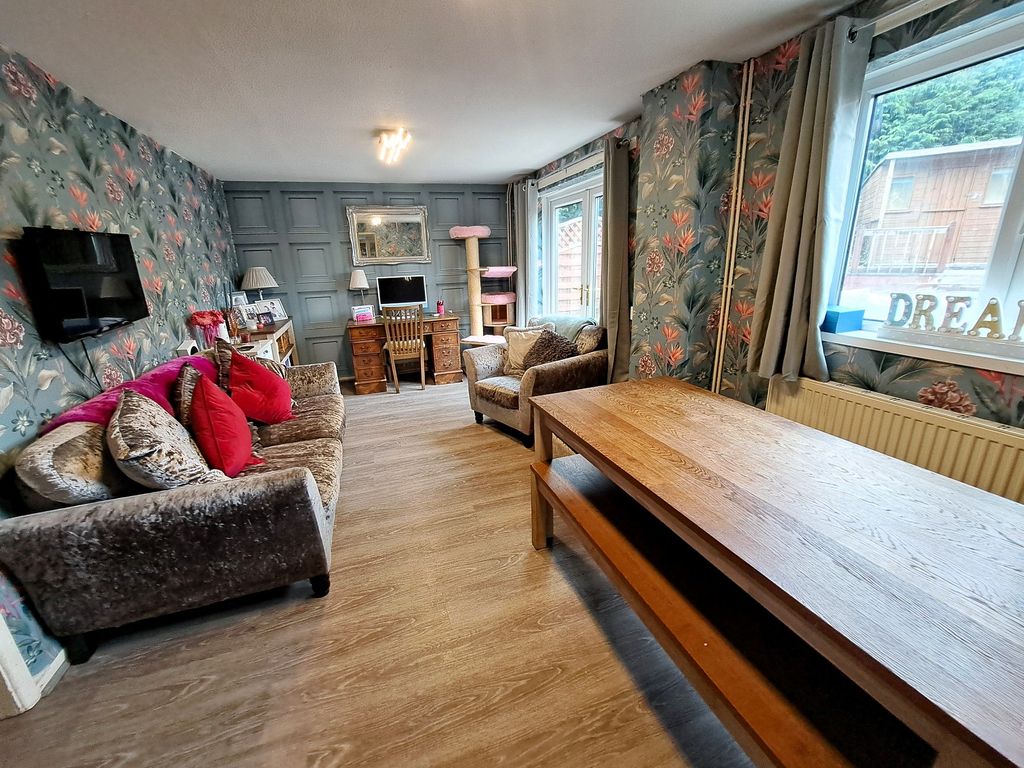 Property photo 3 of 23 Not Specified