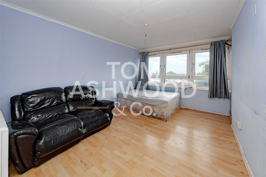 Property photo 2 of 7 Picture No. 01