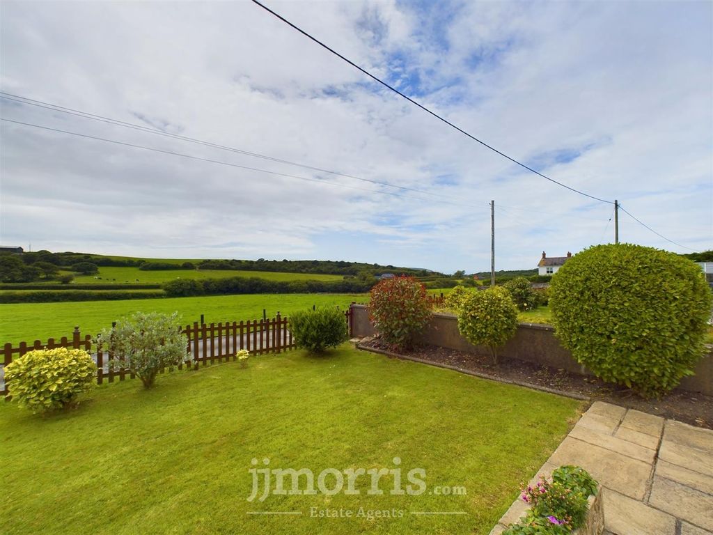 Property photo 2 of 45 Externally