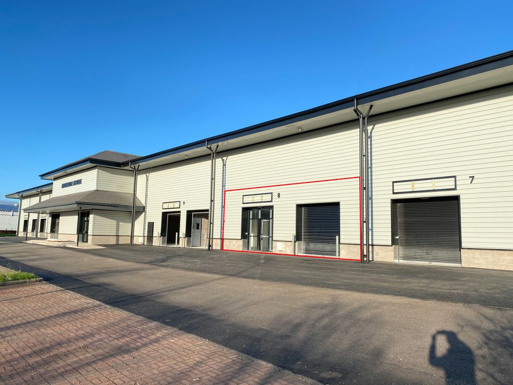 Property photo 1 of 3 Unit 8 External.Jpg