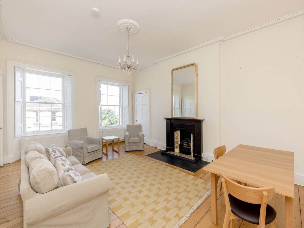 Property photo 2 of 12 59996_Howest-4