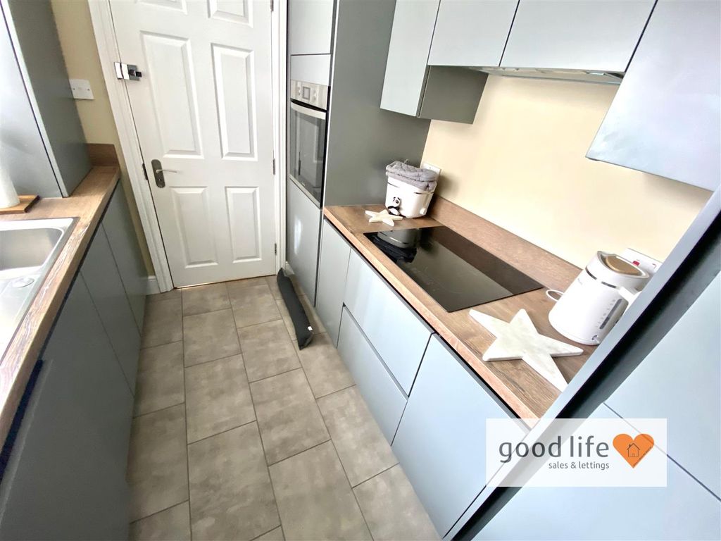 Property photo 3 of 12 20260328_104149868_Ios3Craigwell.Jpg