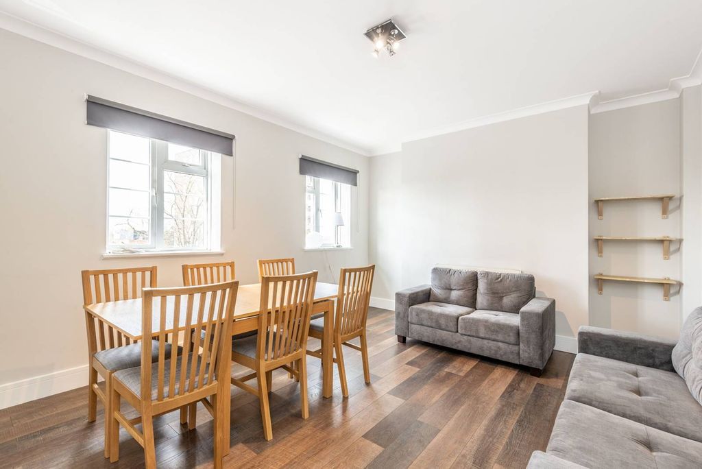 Property photo 1 of 7