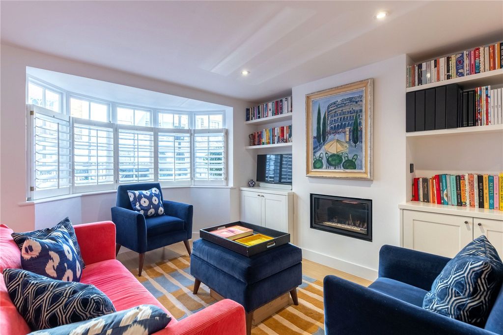 Property photo 2 of 13 Reception Room