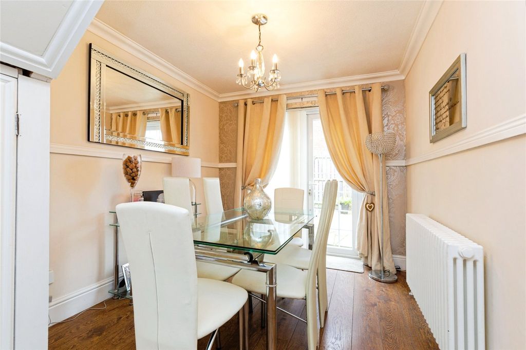 Property photo 3 of 19 Picture No. 19