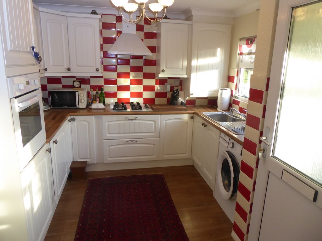 Property photo 2 of 13