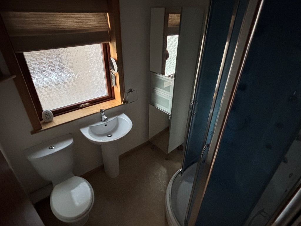 Property photo 3 of 3